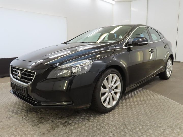 VOLVO V40 2013 yv1mv8481e2117463