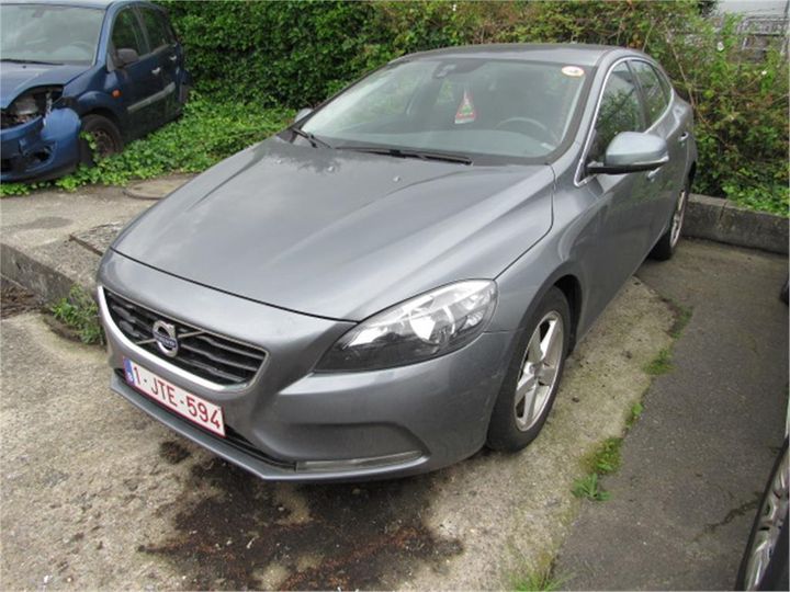 VOLVO V40 2015 yv1mv8481f2233438