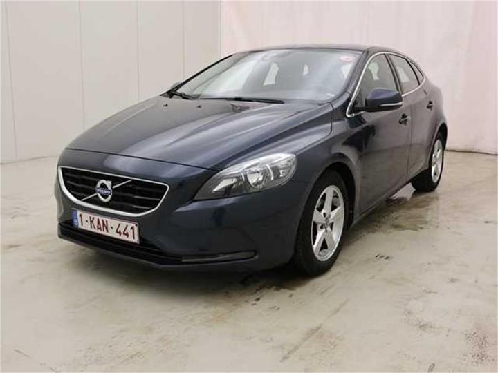 VOLVO V40 2015 yv1mv8481f2241052