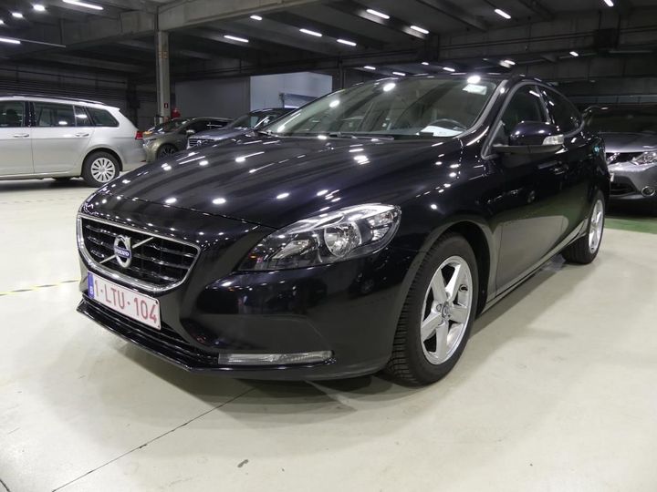 VOLVO V40 2015 yv1mv8481f2247353