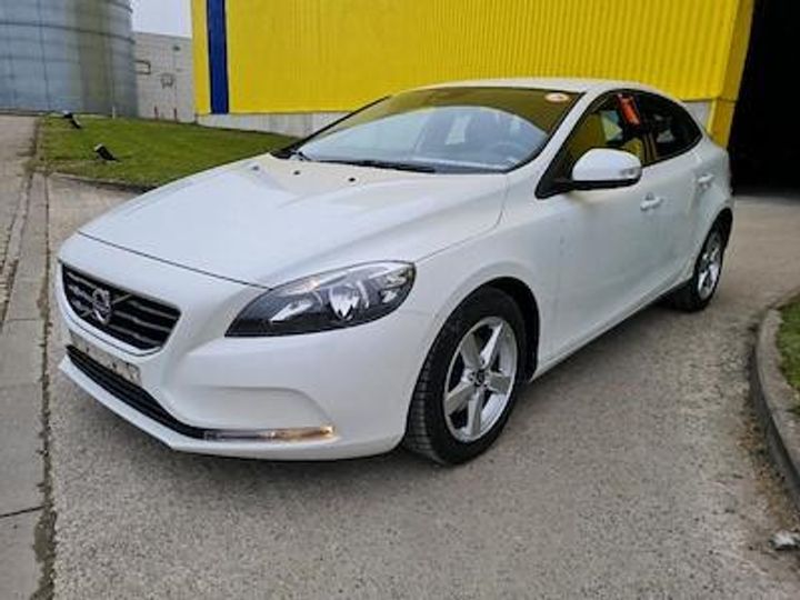 VOLVO V40 DIESEL - 2012 2015 yv1mv8481f2248277