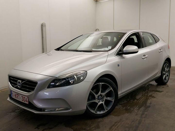 VOLVO V40 2015 yv1mv8481f2251954