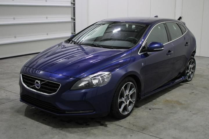 VOLVO V40 HATCHBACK 2015 yv1mv8481f2251984