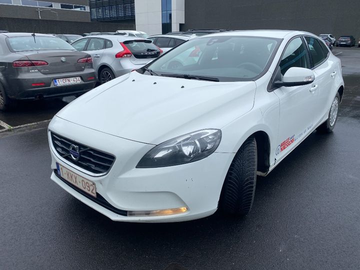 VOLVO V40 2015 yv1mv8481f2252035