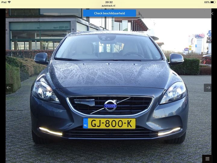 VOLVO V40 2014 yv1mv848be2121866