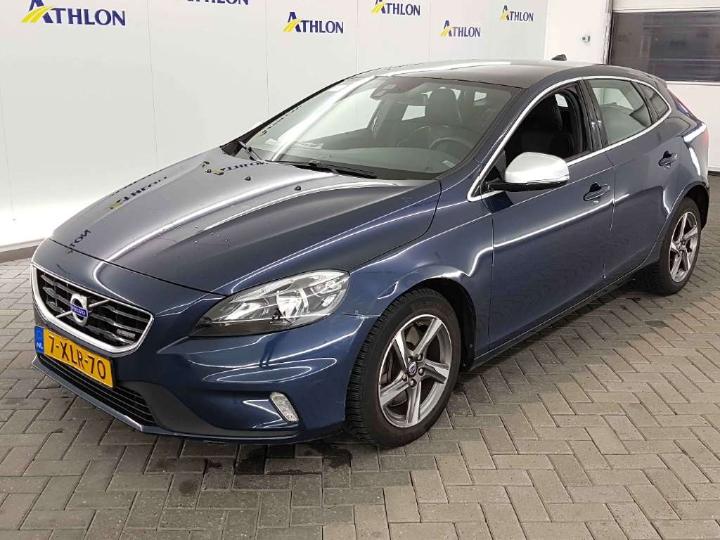 VOLVO V40 2014 yv1mva851f2193747