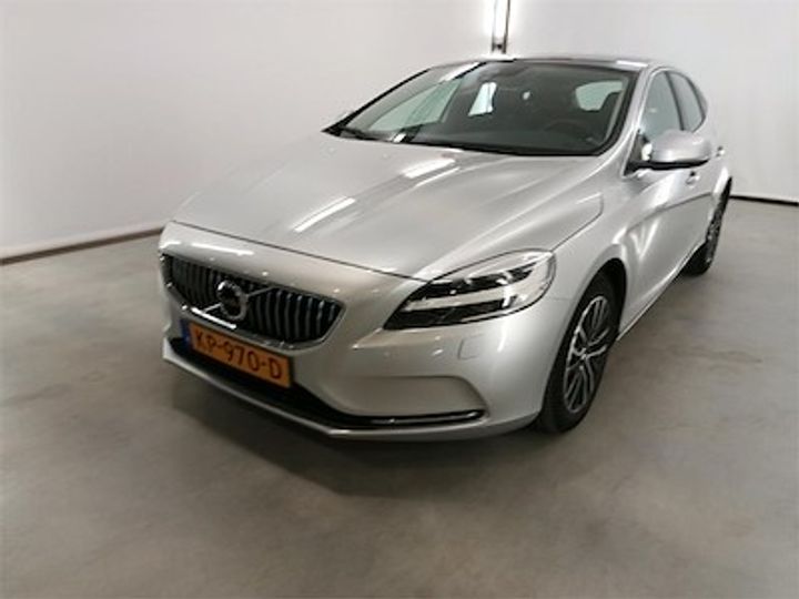 VOLVO V40 2016 yv1mva88dh2392556