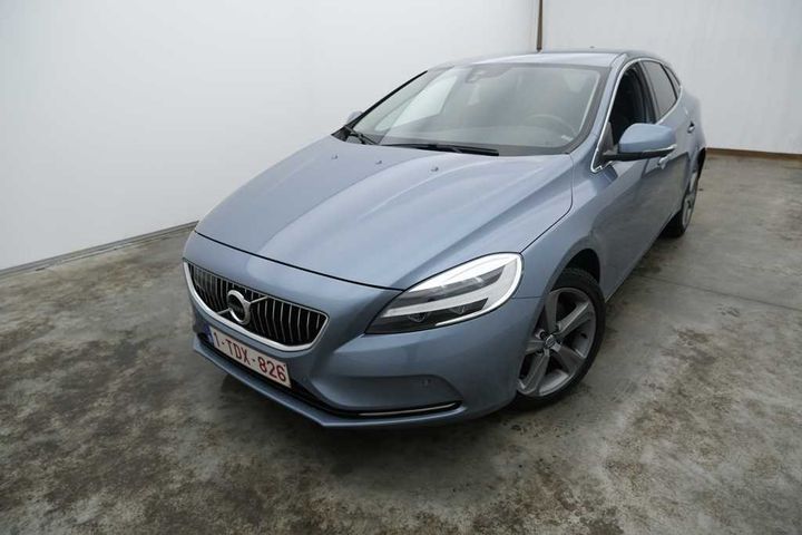 VOLVO V40 FL&#3916 2017 yv1mva8l1j2470064