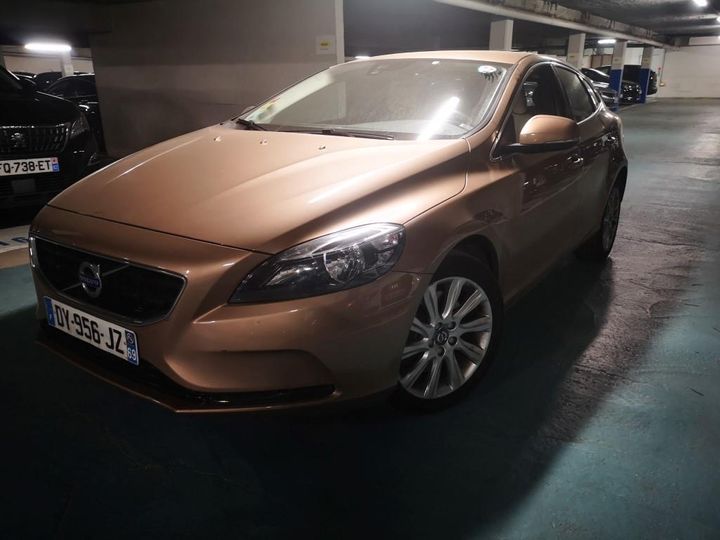 VOLVO V40 2015 yv1mva8ldg2319710