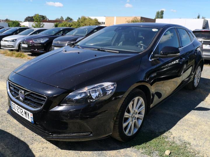 VOLVO V40 2016 yv1mva8ldg2325506