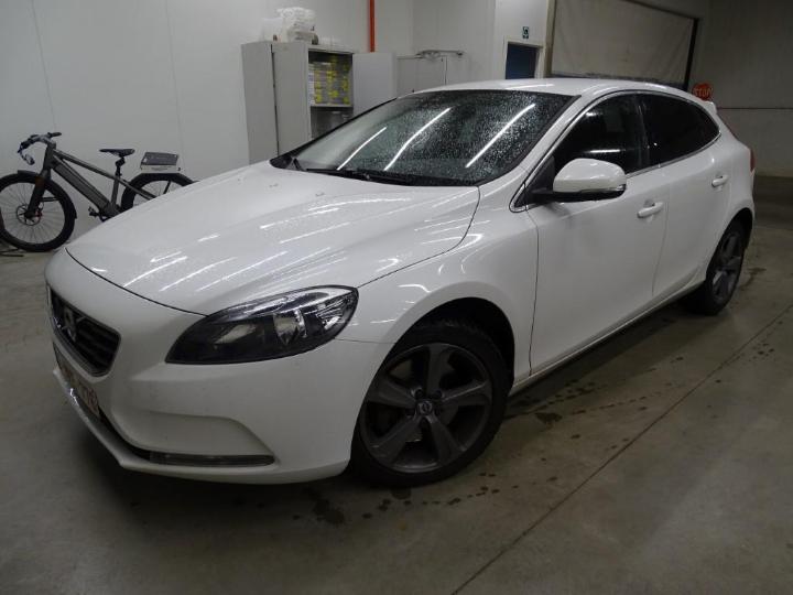 VOLVO V40 2016 yv1mva8ldg2341209