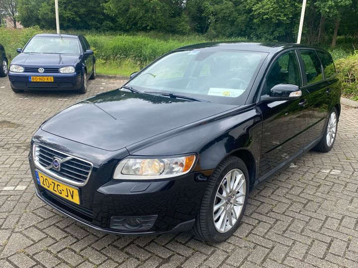 VOLVO V50 2008 yv1mw214282402632