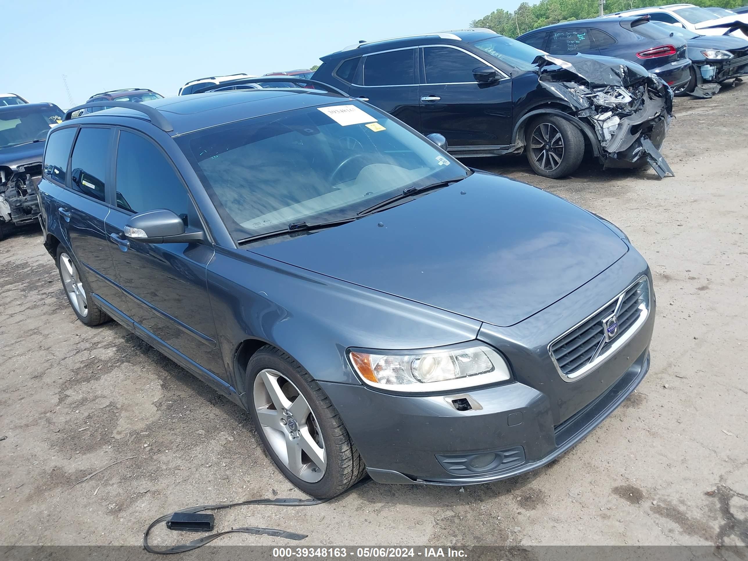 VOLVO V50 2008 yv1mw382182405088