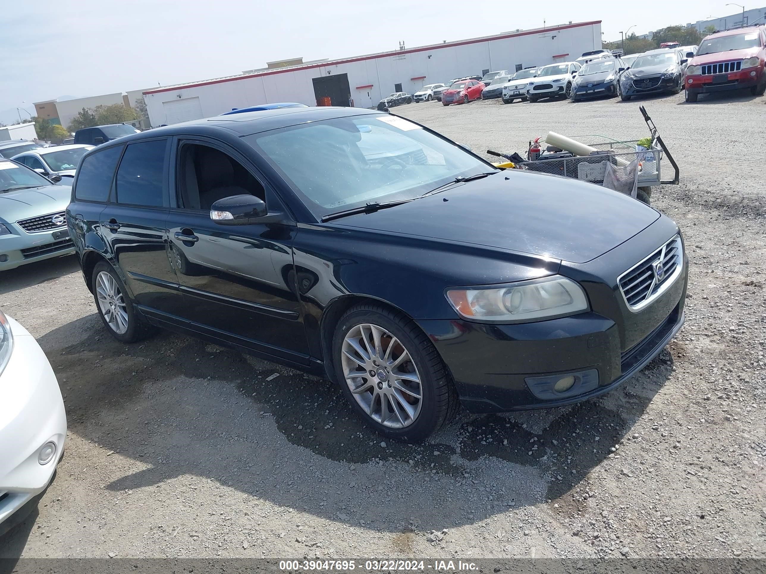 VOLVO V50 2009 yv1mw390992471774