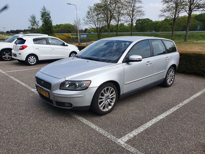 VOLVO V50 2007 yv1mw755172310230