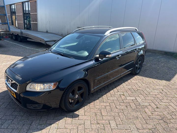 VOLVO V50 2010 yv1mw76f2b2610098