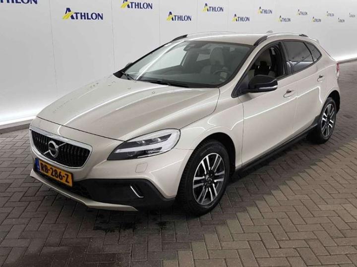 VOLVO V40 CROSS COUNTRY 2017 yv1mz27l1j2146271