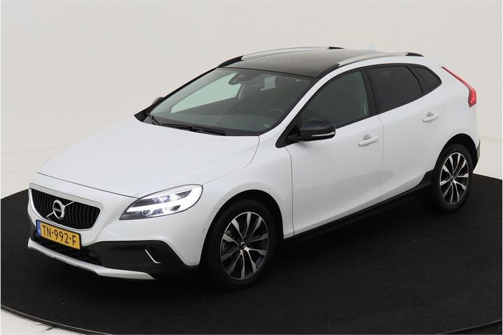 VOLVO V40 CROSS COUNTRY 2018 yv1mz32v0k2173963