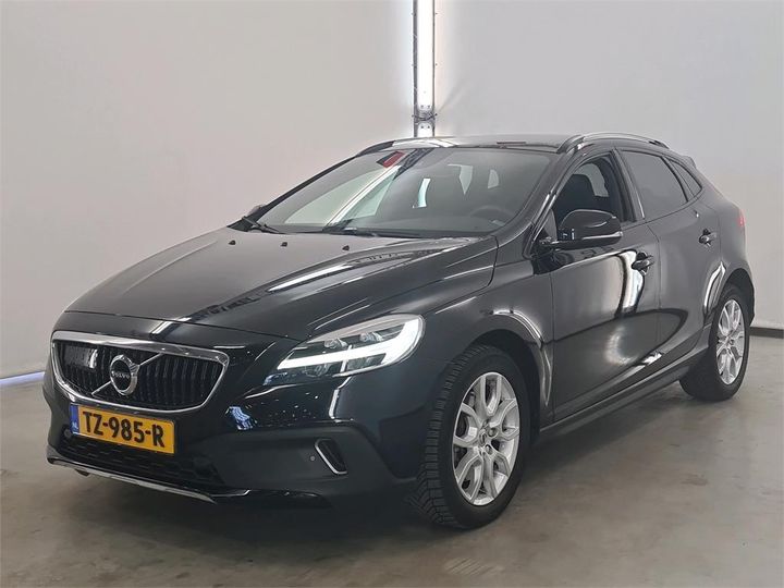 VOLVO V40 CROSS COUNTRY 2018 yv1mz32v0k2177803