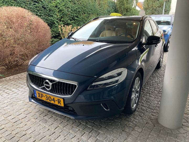 VOLVO V40 CROSS COUNTRY 2019 yv1mz32v0k2180696