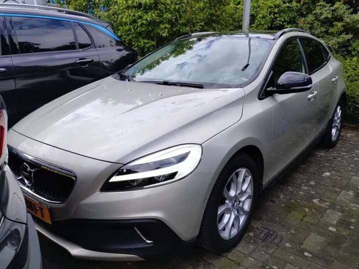 VOLVO V40 CROSS COUNTRY 2019 yv1mz32v0k2187989