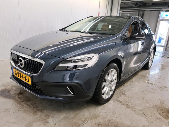 VOLVO V40 2019 yv1mz32v0k2189078