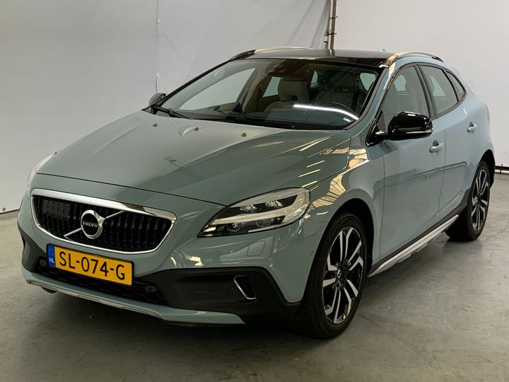 VOLVO V40 CROSS COUNTRY 2018 yv1mz41l0j2148760