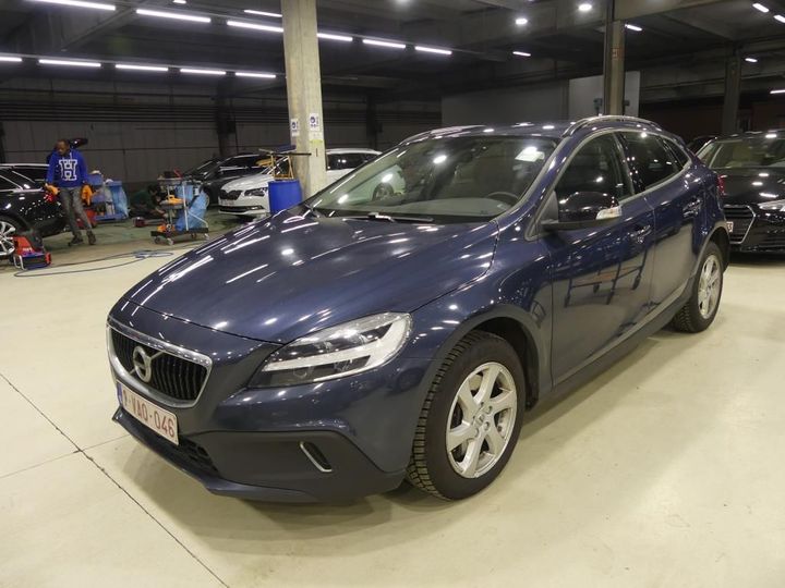 VOLVO V40 CROSS COUNT 2018 yv1mz70v1k2173931