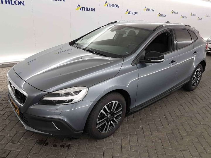 VOLVO V40 CROSS COUNTRY 2017 yv1mz74l0j2138433