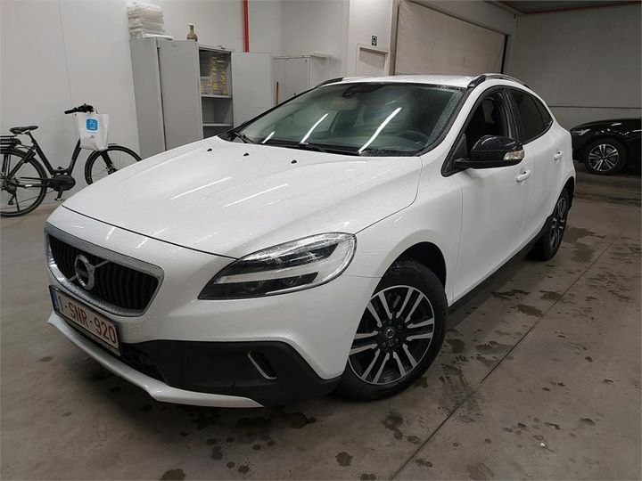 VOLVO V40 CROSS COUNTRY 2017 yv1mz74l0j2139368