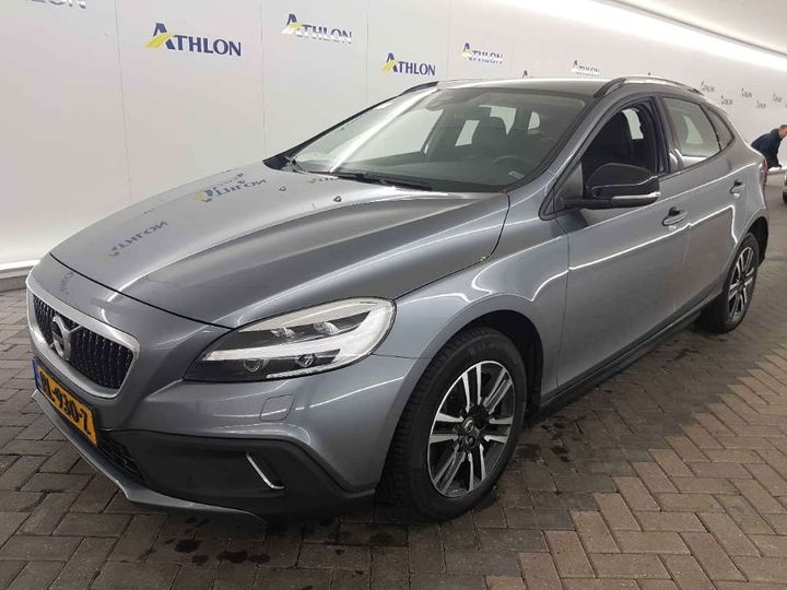 VOLVO V40 CROSS COUNTRY 2018 yv1mz74l0j2152140