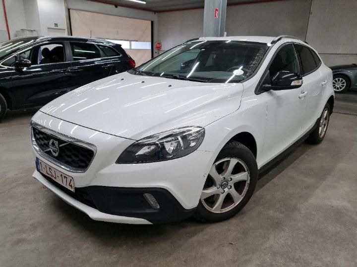 VOLVO V40 CROSS COUNTRY 2015 yv1mz74l1g2098142