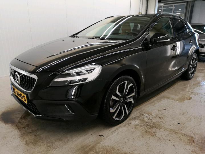 VOLVO V40 2016 yv1mz74l1h2123803