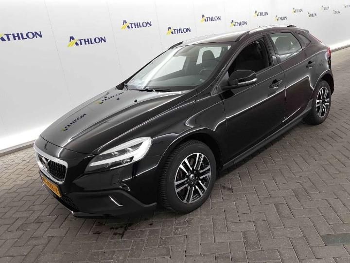 VOLVO V40 CROSS COUNTRY 2017 yv1mz74l1h2135187