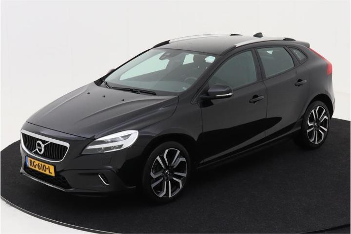 VOLVO V40 2017 yv1mz74l1j2149424