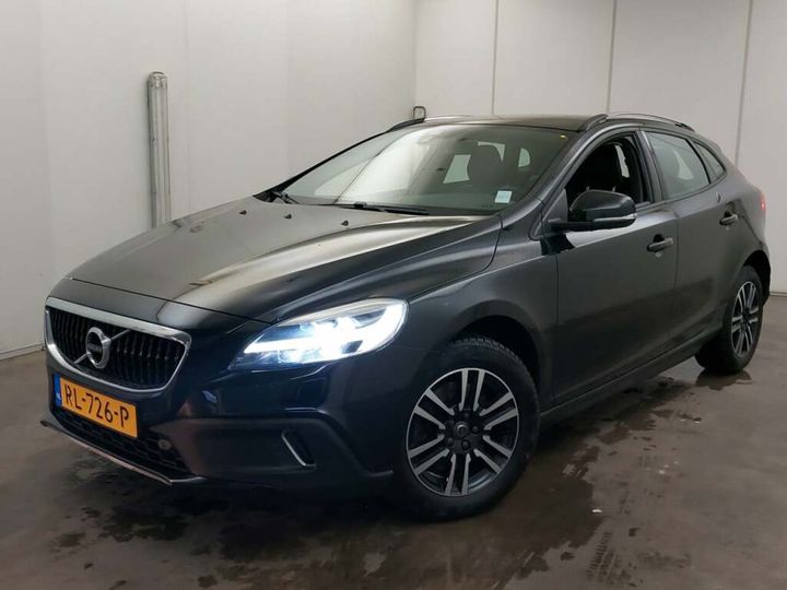 VOLVO V40 2018 yv1mz74l1j2151066