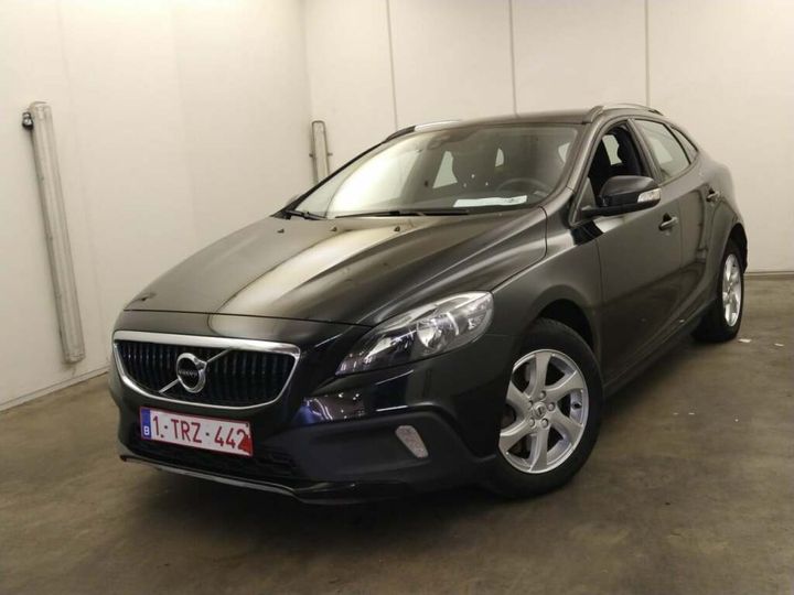 VOLVO V40 2018 yv1mz74l1j2154147