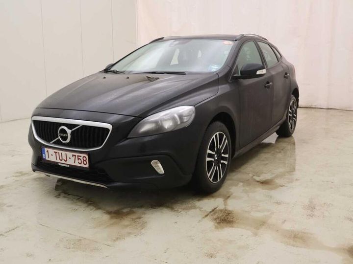 VOLVO V40 2018 yv1mz74l1j2154857