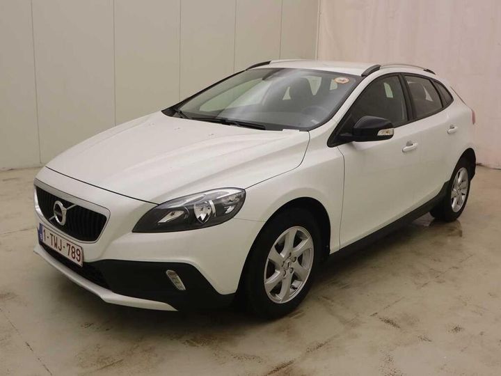 VOLVO V40 2018 yv1mz74l1j2156046