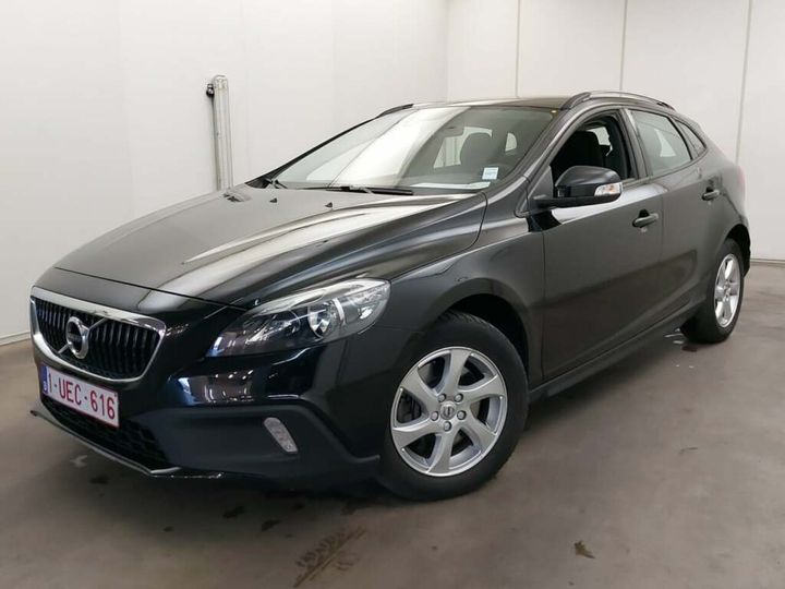 VOLVO V40 2018 yv1mz74l1j2157919