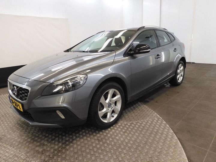 VOLVO V40 CROSS COUNTRY 2016 yv1mz79l0g2105019