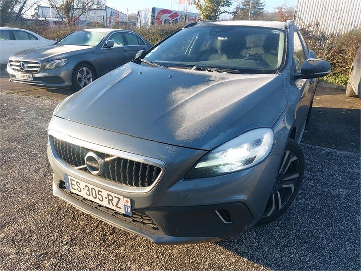 VOLVO V40 CROSS COUNTRY 2017 yv1mz79l0j2151149