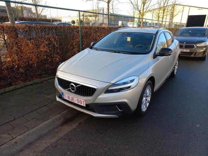 VOLVO V40 CROSS COUNT 2017 yv1mz79l1h2128616