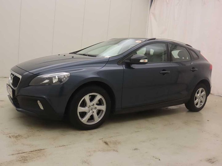 VOLVO V40 2017 yv1mz79l1j2142298