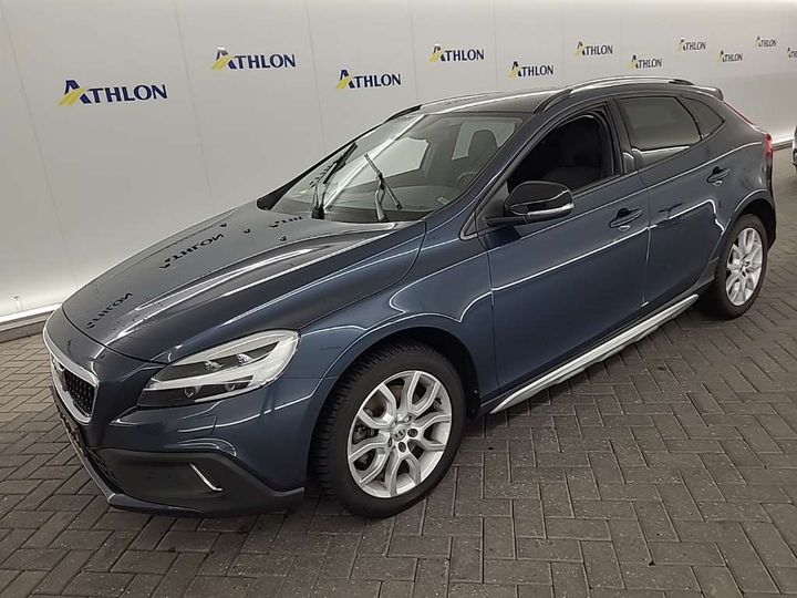 VOLVO V40 CROSS COUNTRY 2018 yv1mz79l1j2152337