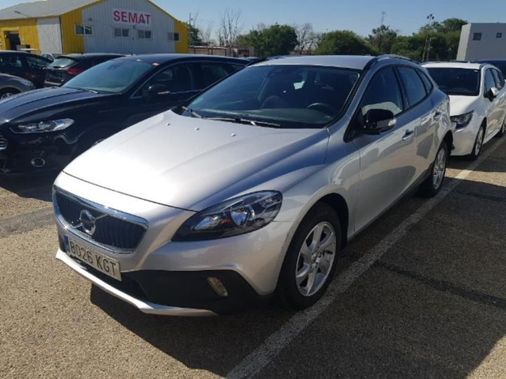 VOLVO V40 CROSS COUNT 2018 yv1mz79l1j2152444