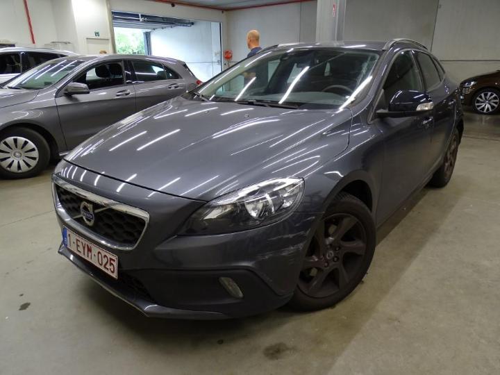 VOLVO V40 2013 yv1mz8451d2003721