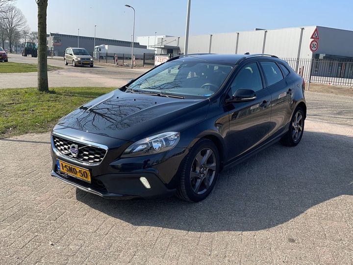 VOLVO V40 CROSS COUNTRY 2013 yv1mz8451e2032210