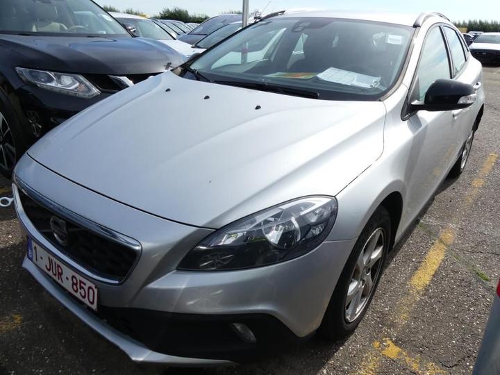 VOLVO V40 CROSS COUNT 2015 yv1mz8451f2075948