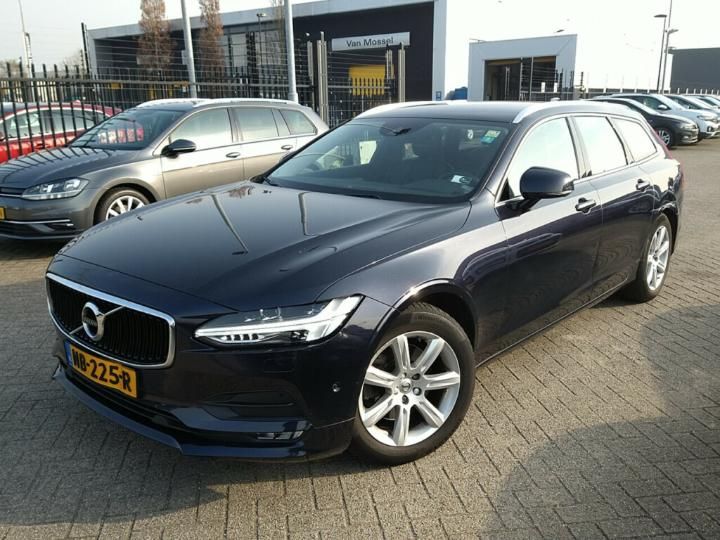 VOLVO V90 2017 yv1pw79b1h1010525